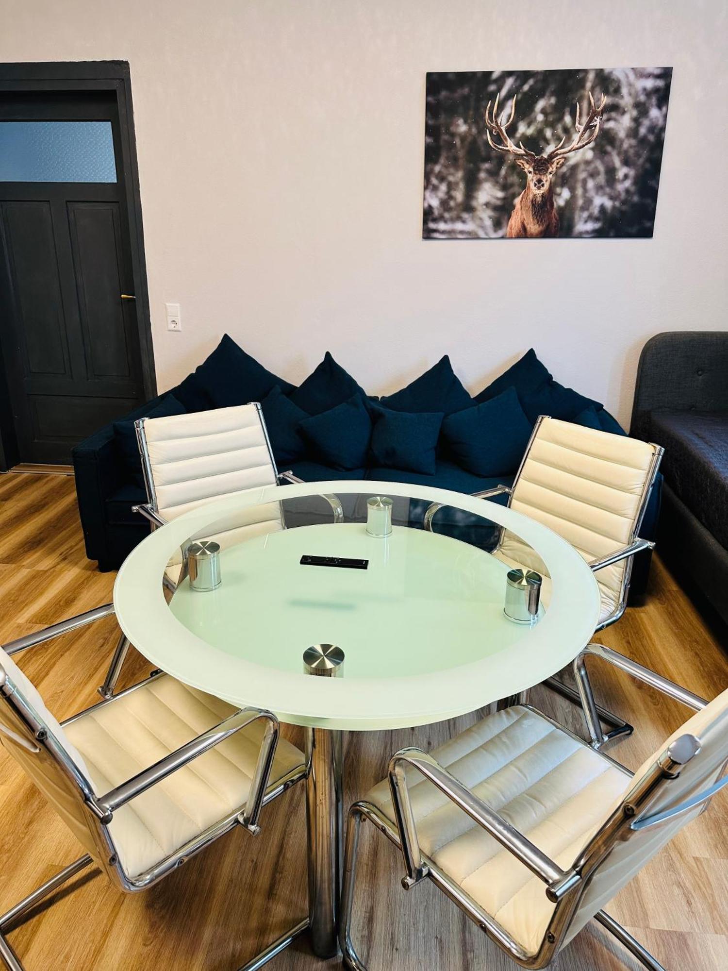 Ibay Apartment *